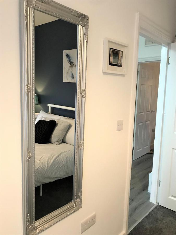 Stylish Modern 3-Bed House Nr Manchester City Ctr وايتفيلد المظهر الخارجي الصورة
